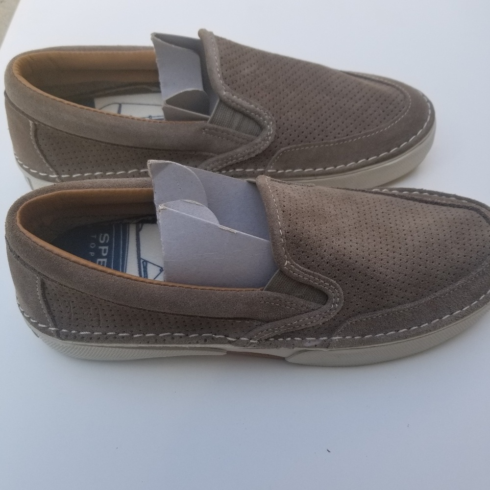 Never Worn Vintage Sperry Shoes